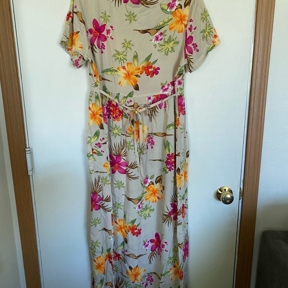 White Stag medium 8/10 ladies floral/tropical y2k vibes dress - Picture 2 of 5